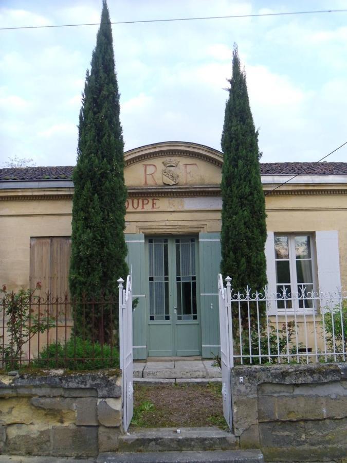 Romantic Gite Nr St Emilion With Private Pool And Views To Die For Pujols  Exterior foto